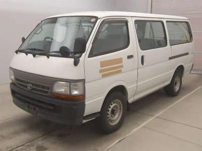 TOYOTA HIACE VAN