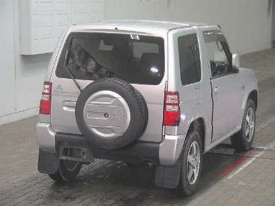 MITSUBISHI PAJERO MINI