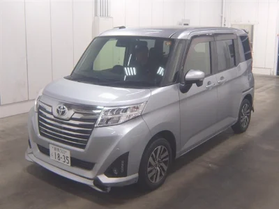 TOYOTA TANK