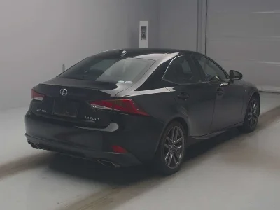 LEXUS IS
