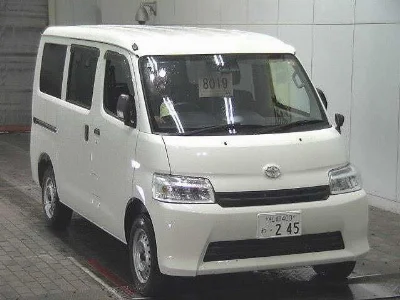 TOYOTA TOWN ACE VAN