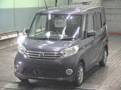 NISSAN DAYZ ROOX