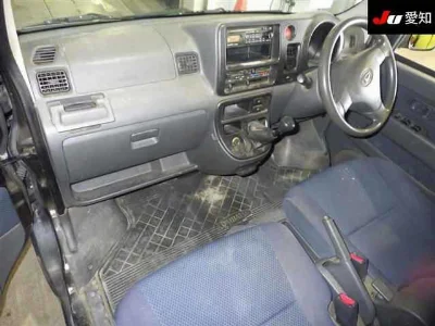 DAIHATSU HIJET VAN