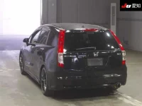 Цена авто Honda Stream с аукционов Японии, номер кузова RN8, пробег 128 000, оценка 2