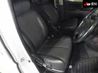 Цена авто Nissan Elgrand с аукционов Японии, номер кузова E51, пробег 157 000, оценка 2