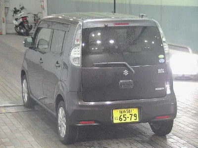 SUZUKI MRWAGON