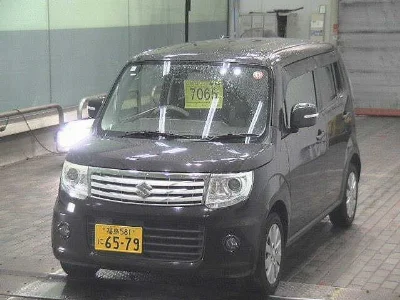 SUZUKI MRWAGON