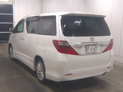 TOYOTA ALPHARD