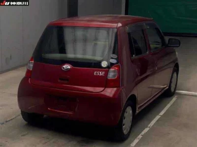 DAIHATSU ESSE