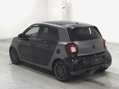 SMART FOURFOUR