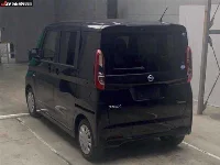 Цена авто Nissan Roox с аукционов Японии, номер кузова B44A, пробег 20 000, оценка 3