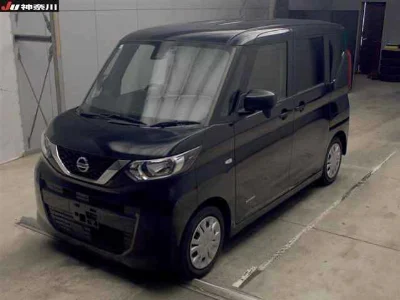 NISSAN ROOX