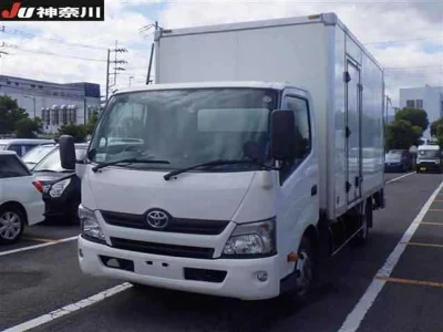 TOYOTA DYNA