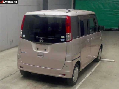 NISSAN ROOX