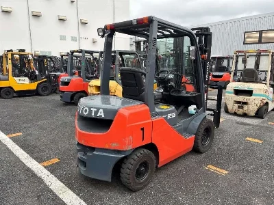 TOYOTA  FORKLIFT 