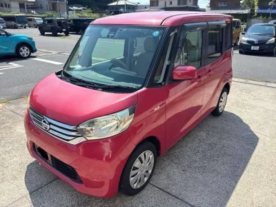 NISSAN DAYZ ROOX