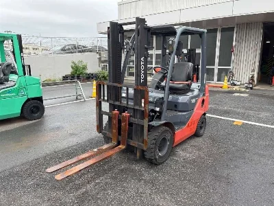 TOYOTA  FORKLIFT 