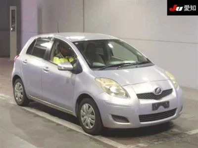 TOYOTA VITZ