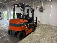 Цена авто Toyota  FORKLIFT с аукционов Японии, номер кузова 8FB30, пробег 0, оценка 13