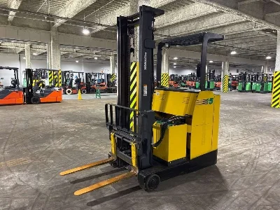 KOMATSU FORKLIFT