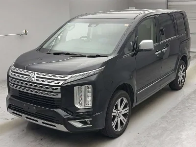 MITSUBISHI DELICA D5