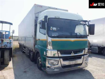 MITSUBISHI FUSO SUPER GREAT