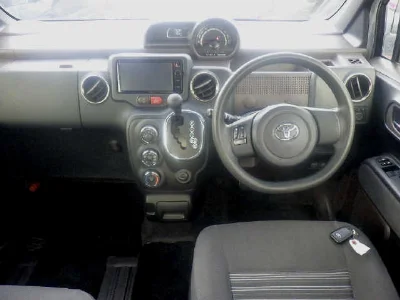 TOYOTA SPADE