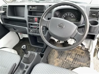 NISSAN CLIPPER TRUCK