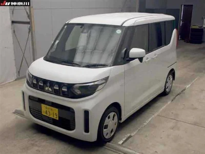 MITSUBISHI EK SPACE