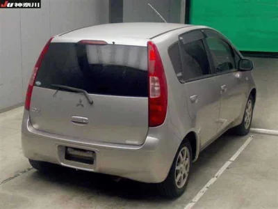 MITSUBISHI COLT