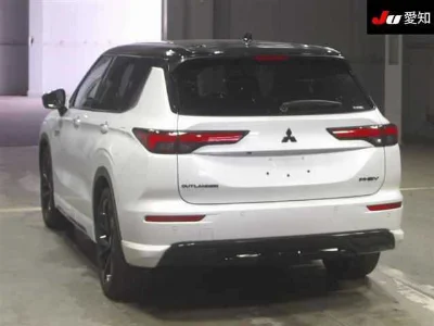 MITSUBISHI OUTLANDER PHEV