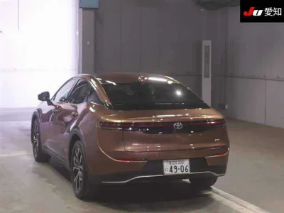 TOYOTA CROWN CROSSOVER