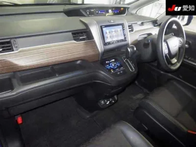 HONDA FREED+
