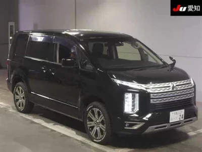 MITSUBISHI DELICA D5