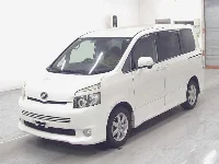 Цена авто Toyota Voxy с аукционов Японии, номер кузова ZRR70W, пробег 120 000, оценка 2