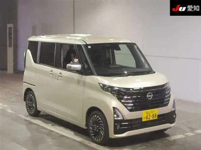 NISSAN ROOX