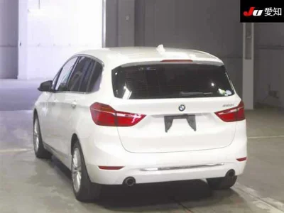 BMW 2 SERIES