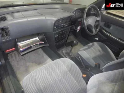 TOYOTA CARINA