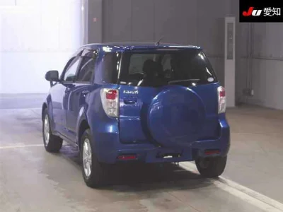 TOYOTA RUSH