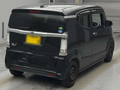 HONDA N BOX SLASH
