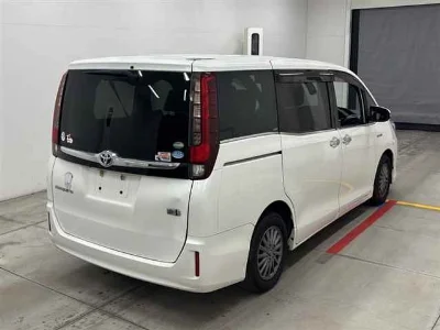 TOYOTA ESQUIRE