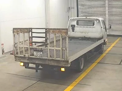 MITSUBISHI CANTER
