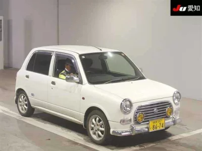 DAIHATSU MIRA