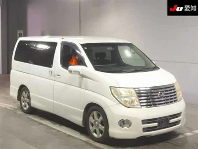 NISSAN ELGRAND