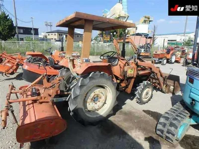 KUBOTA KUBOTA