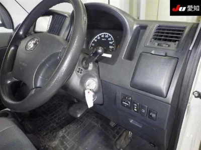 TOYOTA TOWN ACE VAN