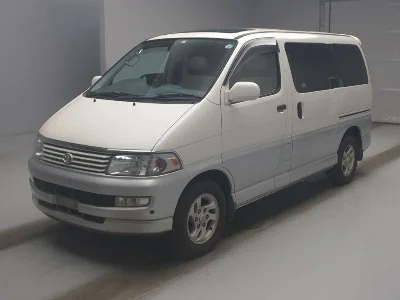 TOYOTA HIACE REGIUS
