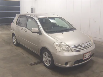 TOYOTA RAUM