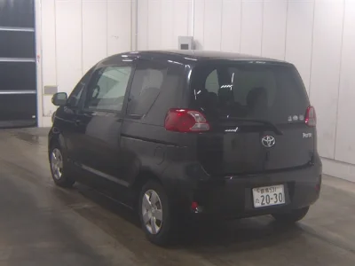 TOYOTA PORTE