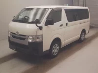 Цена авто Toyota HiAce Van с аукционов Японии, номер кузова TRH200V, пробег 52 000, оценка 8
